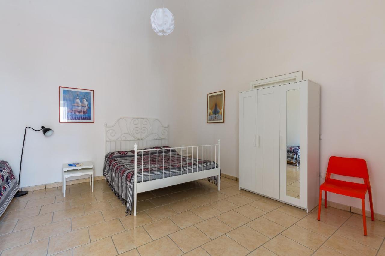 Apartment Tizzano House - Veliero