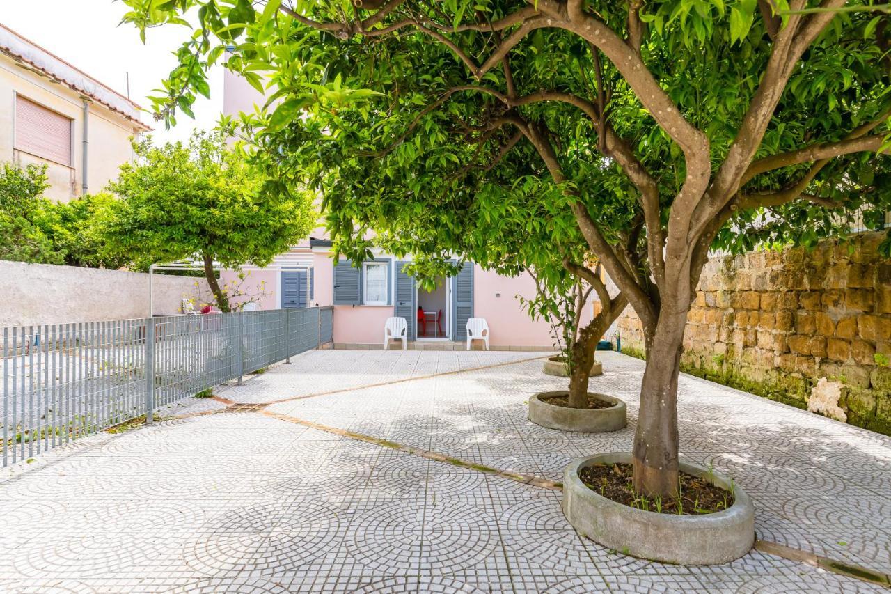 Apartment Tizzano House - Veliero